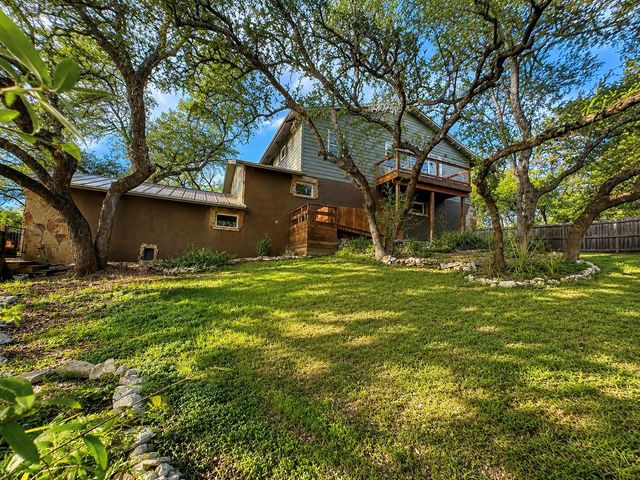 2905 Newton DR, Lago Vista, TX 78645