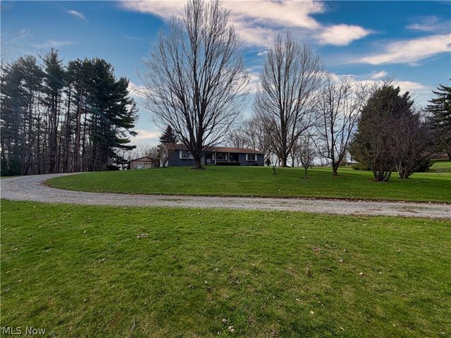 5279 Newgarden Road, Salem, OH 44460