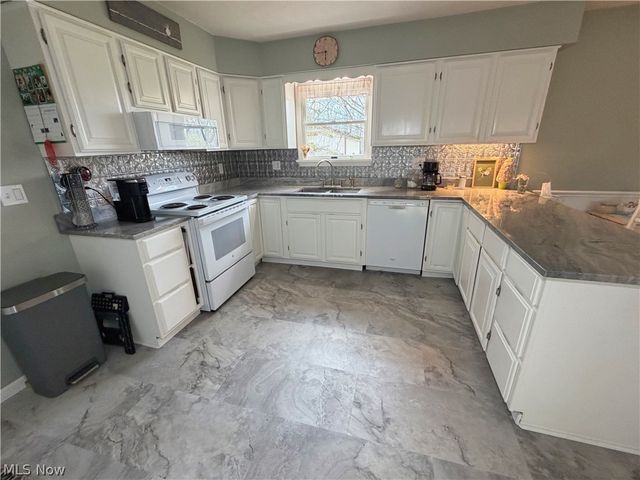 5279 Newgarden Road, Salem, OH 44460