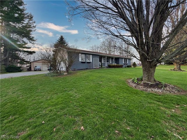 5279 Newgarden Road, Salem, OH 44460
