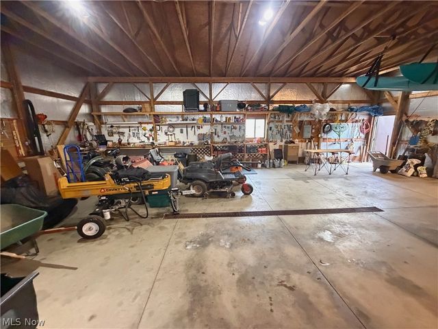 5279 Newgarden Road, Salem, OH 44460