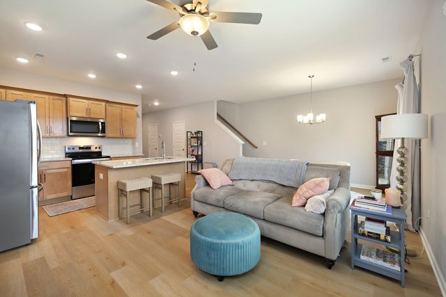 315 Carver Connection, Lebanon, TN 37087