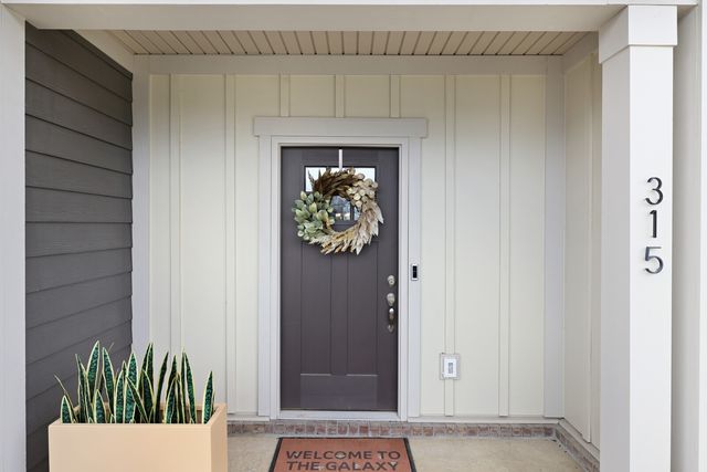 315 Carver Connection, Lebanon, TN 37087