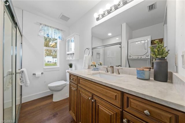 681 15th ST SW, Naples, FL 34117