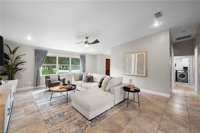 681 15th ST SW, Naples, FL 34117