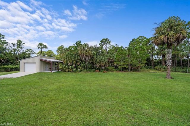 681 15th ST SW, Naples, FL 34117