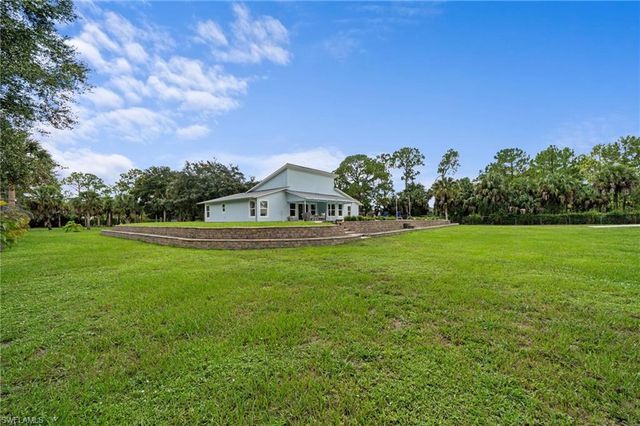 681 15th ST SW, Naples, FL 34117