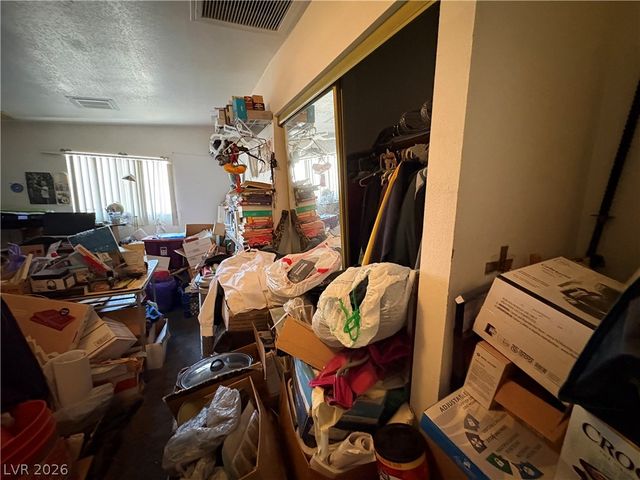 229 Hillcrest Drive, Henderson, NV 89015