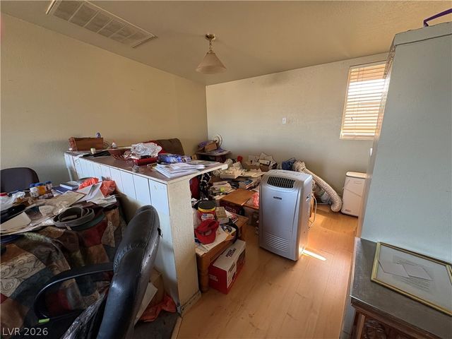 229 Hillcrest Drive, Henderson, NV 89015