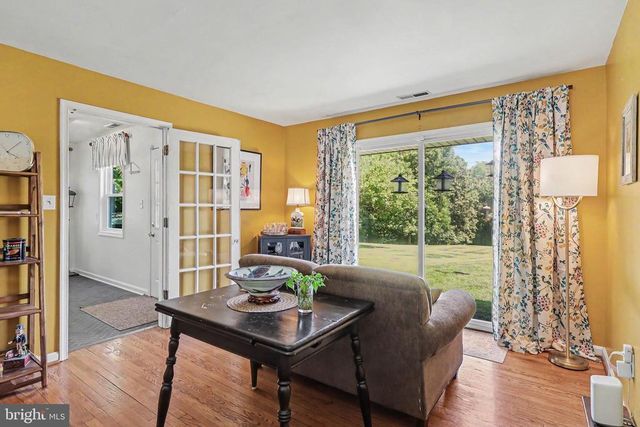 6493 BALLS MILL RD, Midland, VA 22728