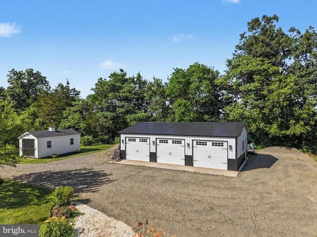 6493 BALLS MILL RD, Midland, VA 22728