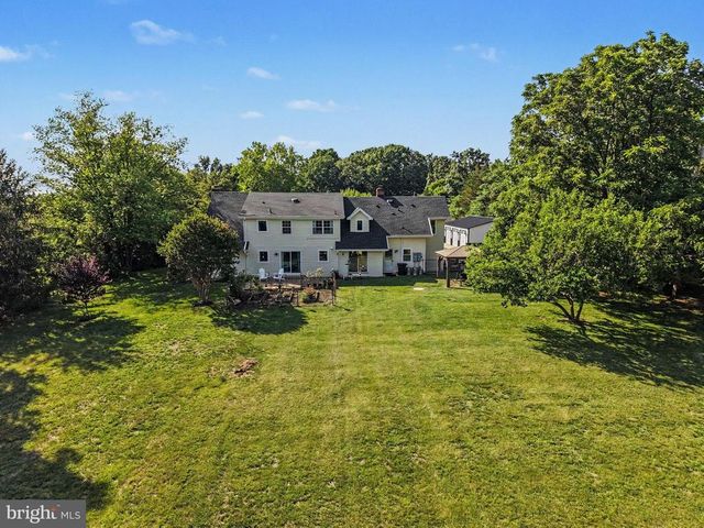 6493 BALLS MILL RD, Midland, VA 22728