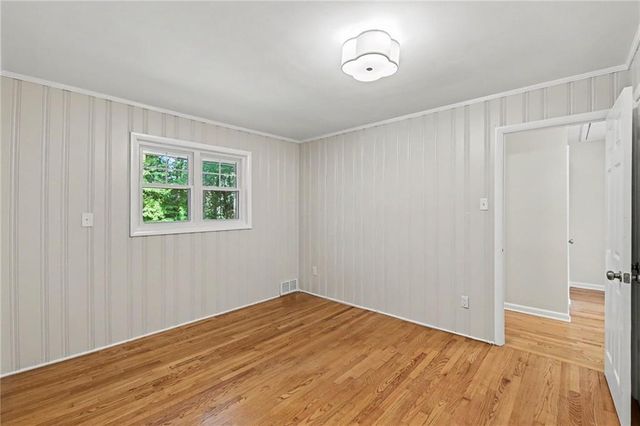 924 Valley Brook Road, Decatur, GA 30033