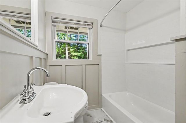 924 Valley Brook Road, Decatur, GA 30033