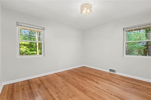 924 Valley Brook Road, Decatur, GA 30033
