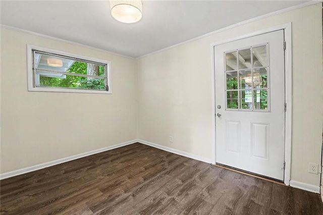 924 Valley Brook Road, Decatur, GA 30033