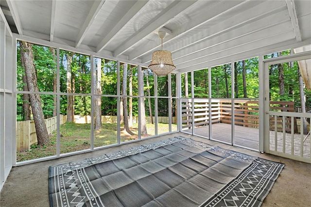 924 Valley Brook Road, Decatur, GA 30033