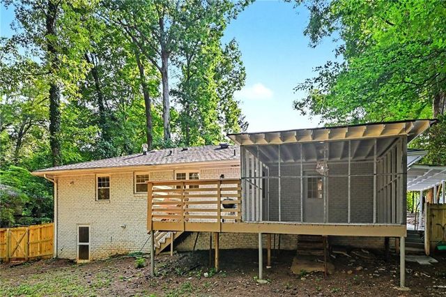 924 Valley Brook Road, Decatur, GA 30033