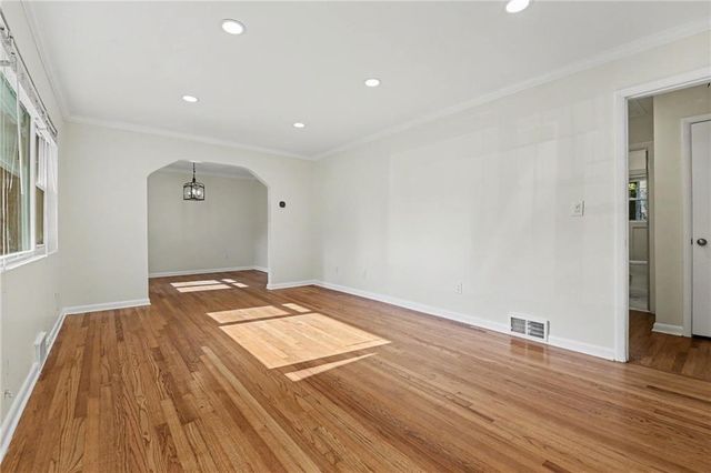 924 Valley Brook Road, Decatur, GA 30033
