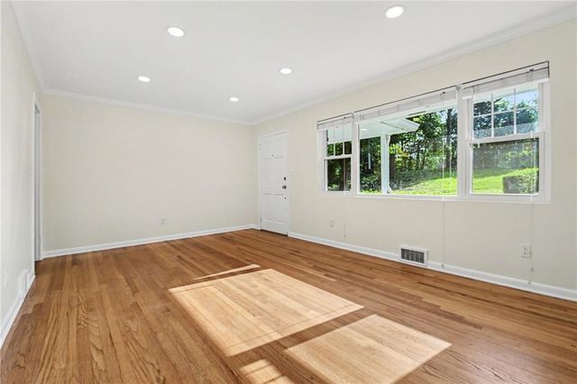 924 Valley Brook Road, Decatur, GA 30033
