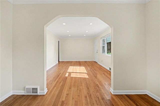 924 Valley Brook Road, Decatur, GA 30033
