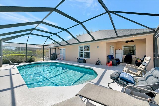 4538 35TH AVENUE CIRCLE E, Palmetto, FL 34221