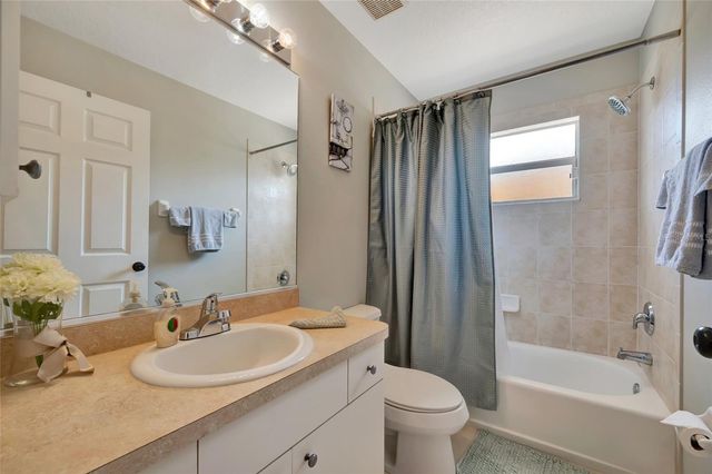 4538 35TH AVENUE CIRCLE E, Palmetto, FL 34221