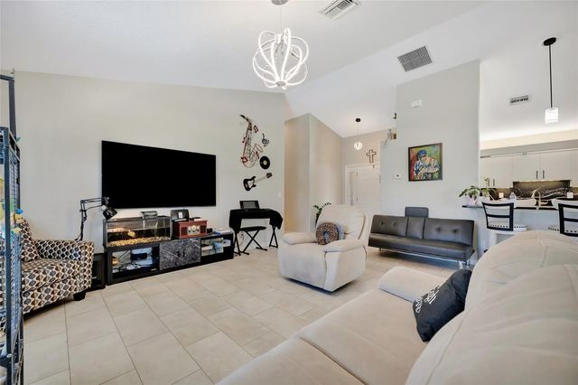 4538 35TH AVENUE CIRCLE E, Palmetto, FL 34221