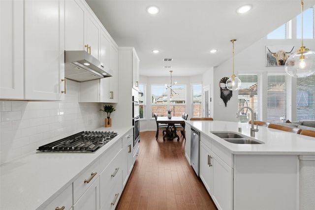 2811 Hackberry Creek Trail, Celina, TX 75078