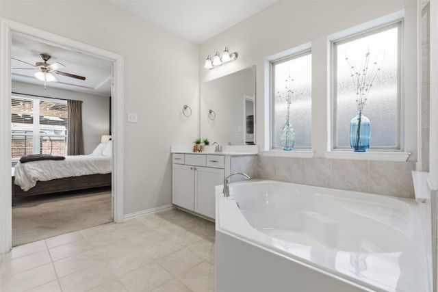 2811 Hackberry Creek Trail, Celina, TX 75078