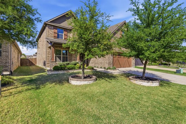 2811 Hackberry Creek Trail, Celina, TX 75078