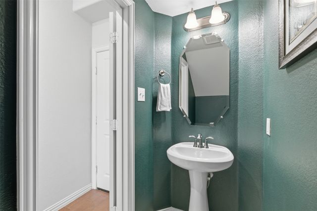 2811 Hackberry Creek Trail, Celina, TX 75078