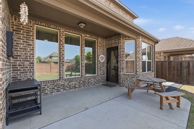 2811 Hackberry Creek Trail, Celina, TX 75078