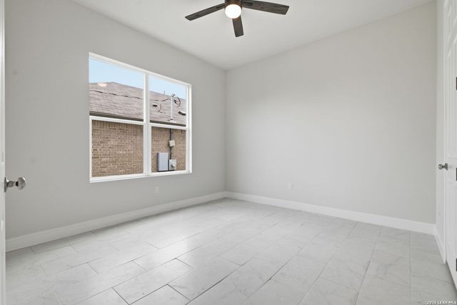 11318 Lisbon Dr, San Antonio, TX 78213