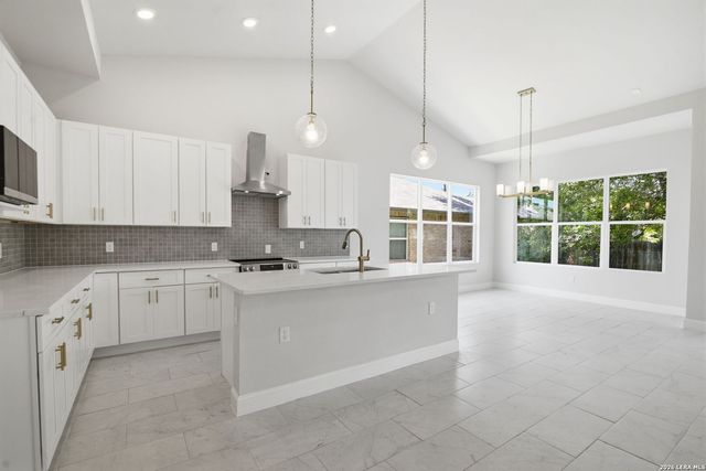 11318 Lisbon Dr, San Antonio, TX 78213