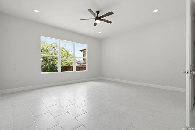 11318 Lisbon Dr, San Antonio, TX 78213
