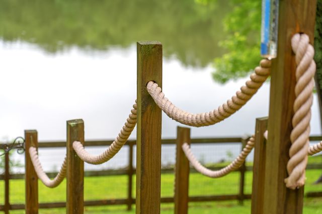 554 Hickman Shores Rd, Dover, TN 37058