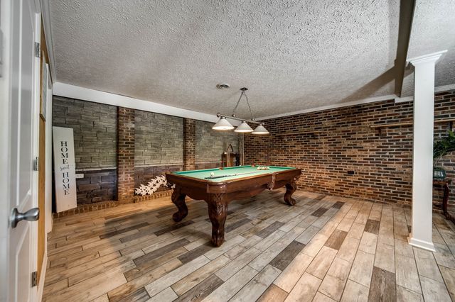 554 Hickman Shores Rd, Dover, TN 37058