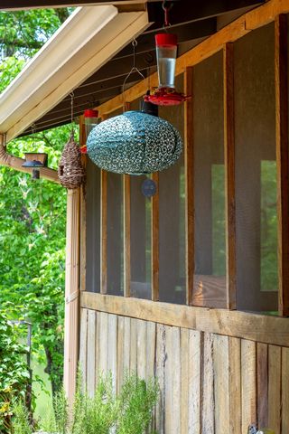 554 Hickman Shores Rd, Dover, TN 37058