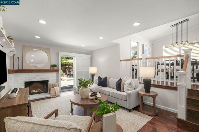 812 Barnwood Dr, San Ramon, CA 94583