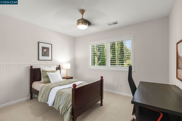 812 Barnwood Dr, San Ramon, CA 94583