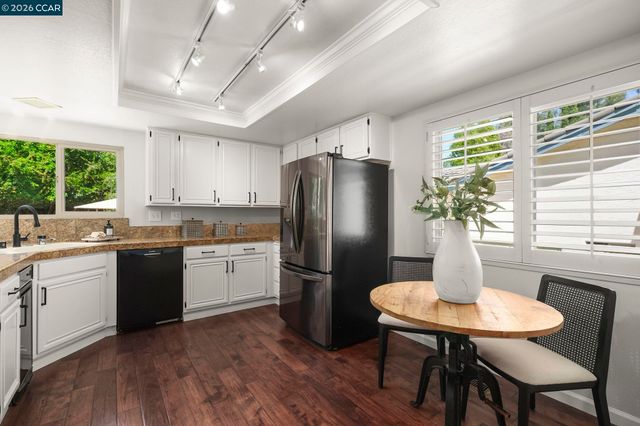 812 Barnwood Dr, San Ramon, CA 94583