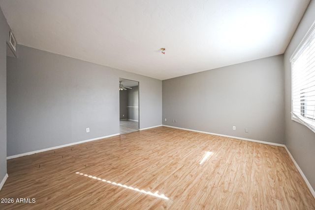 5766 W LUPINE Avenue, Glendale, AZ 85304