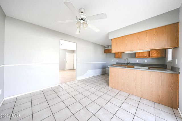 5766 W LUPINE Avenue, Glendale, AZ 85304