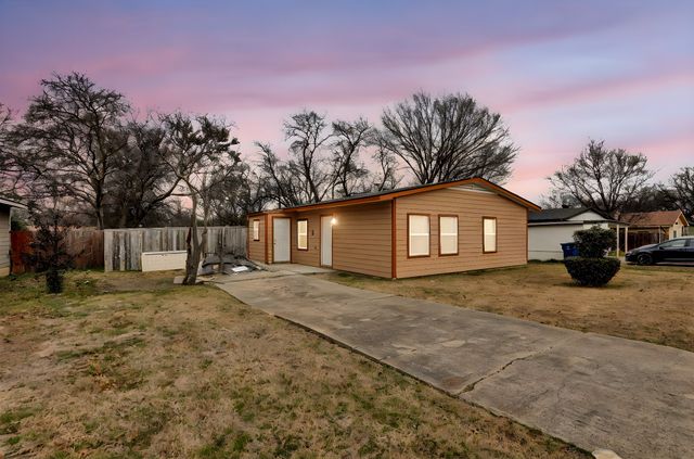 219 Loma Drive, Garland, TX 75040