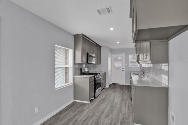 219 Loma Drive, Garland, TX 75040