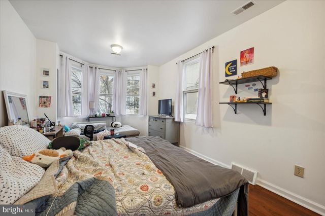 1521 FONTAIN ST, Philadelphia, PA 19121