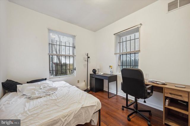 1521 FONTAIN ST, Philadelphia, PA 19121