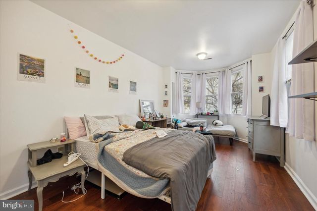 1521 FONTAIN ST, Philadelphia, PA 19121