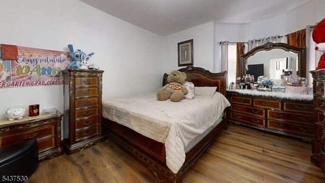 272 Parker St, Newark City, NJ 07104